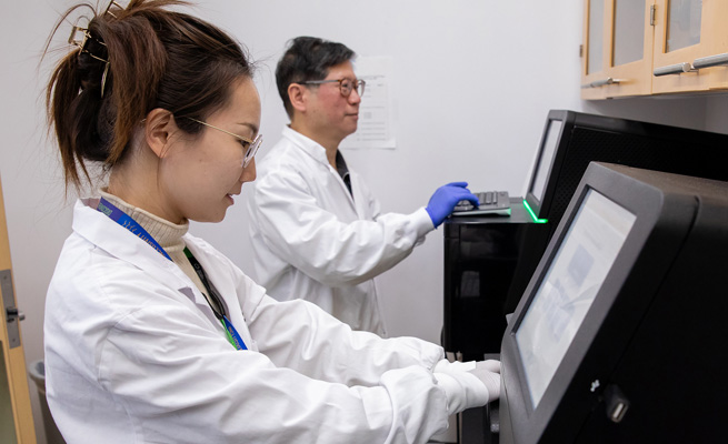 Kin and Angeline in Sequencing Facility